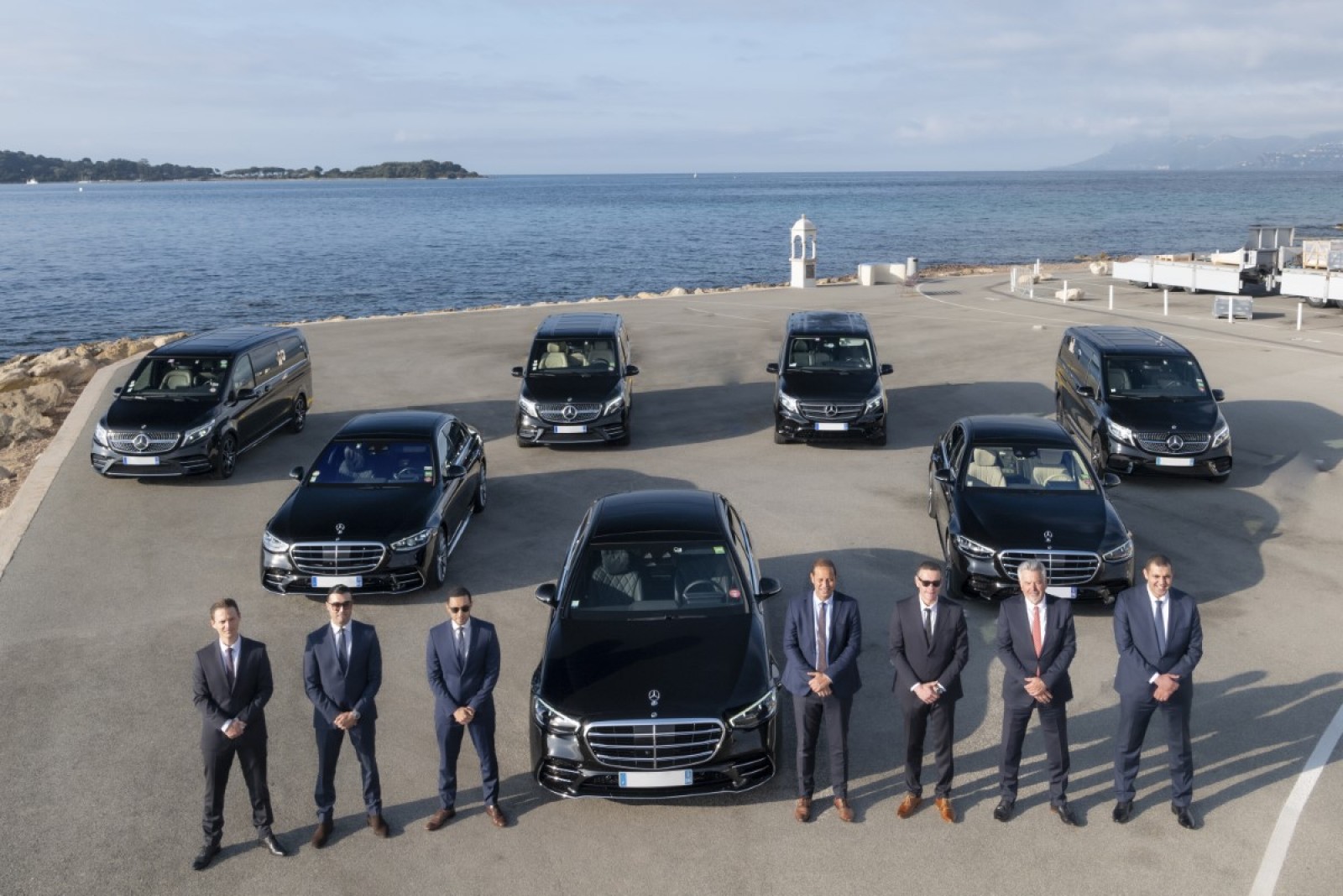 Benefits of Chauffeur-Driven Car Hire for an Event – Ruby Services